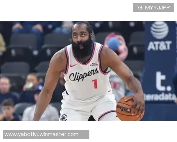 网络文化热议黑LBJ小卡态度引争议哈登求助谁能拯救他